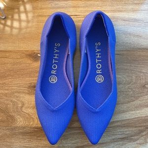 Rothy’s deep ocean pointy flats size 6W